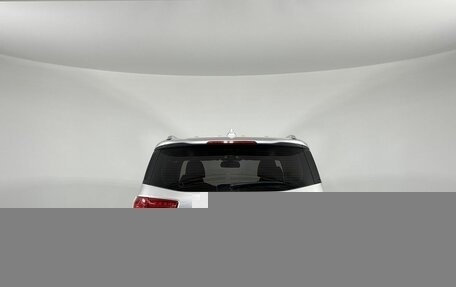 KIA Carnival III, 2015 год, 2 270 000 рублей, 7 фотография