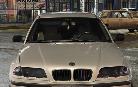 BMW 3 серия, 2000 год, 630 000 рублей, 1 фотография