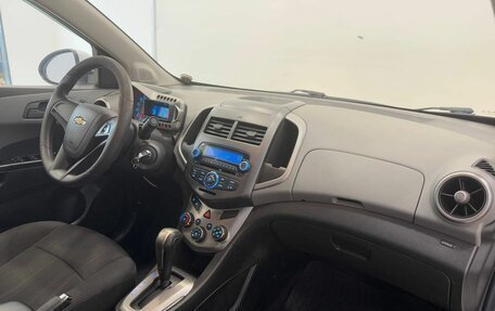 Chevrolet Aveo III, 2012 год, 820 000 рублей, 13 фотография