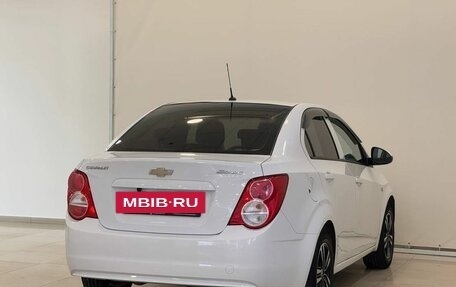 Chevrolet Aveo III, 2012 год, 820 000 рублей, 6 фотография