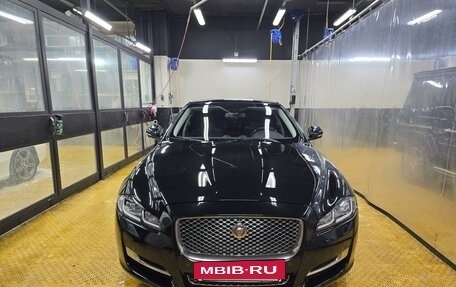 Jaguar XJ IV (X351), 2017 год, 3 600 000 рублей, 3 фотография