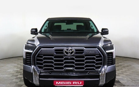 Toyota Tundra, 2022 год, 8 200 000 рублей, 2 фотография