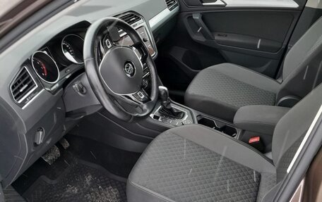 Volkswagen Tiguan II, 2017 год, 3 200 000 рублей, 8 фотография