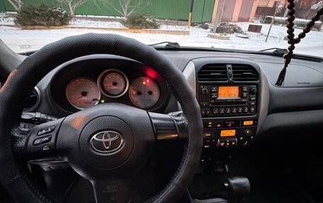 Toyota RAV4, 2004 год, 1 100 000 рублей, 7 фотография