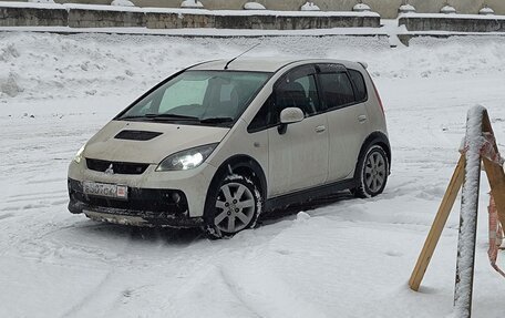 Mitsubishi Colt VI рестайлинг, 2003 год, 870 000 рублей, 8 фотография