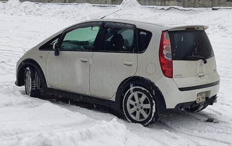 Mitsubishi Colt VI рестайлинг, 2003 год, 870 000 рублей, 11 фотография