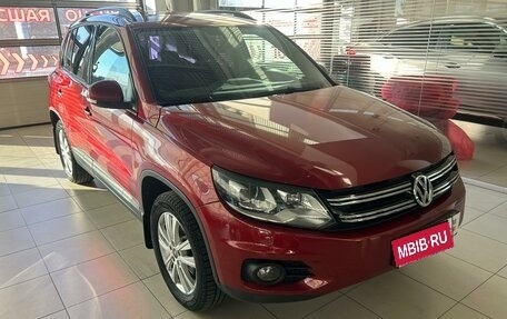 Volkswagen Tiguan I, 2015 год, 1 850 000 рублей, 1 фотография