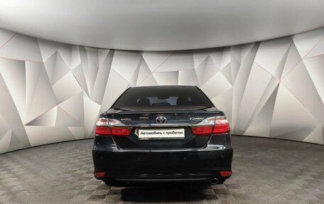 Toyota Camry, 2015 год, 1 798 000 рублей, 8 фотография