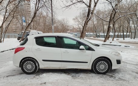 Peugeot 308 II, 2011 год, 550 000 рублей, 2 фотография