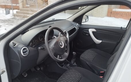 Renault Logan I, 2013 год, 590 000 рублей, 9 фотография