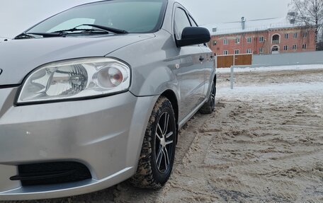 Chevrolet Aveo III, 2010 год, 600 000 рублей, 3 фотография