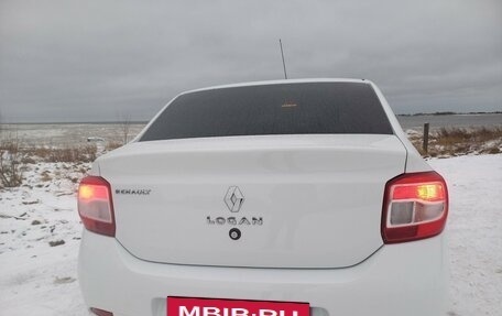 Renault Logan II, 2015 год, 1 300 000 рублей, 7 фотография