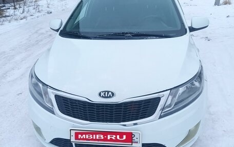 KIA Rio III рестайлинг, 2014 год, 810 000 рублей, 3 фотография