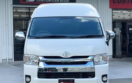 Toyota HiAce H200, 2021 год, 5 110 000 рублей, 1 фотография