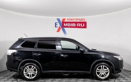 Mitsubishi Outlander III рестайлинг 3, 2014 год, 1 581 000 рублей, 3 фотография