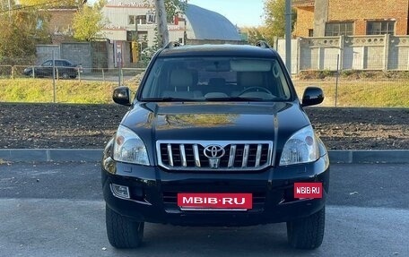 Toyota Land Cruiser Prado 120 рестайлинг, 2007 год, 2 100 000 рублей, 2 фотография