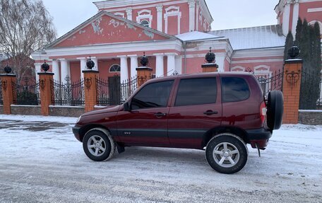 Chevrolet Niva I рестайлинг, 2003 год, 470 000 рублей, 3 фотография