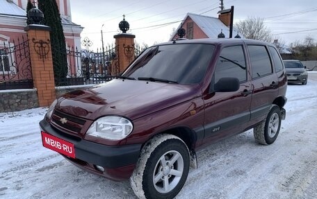 Chevrolet Niva I рестайлинг, 2003 год, 470 000 рублей, 4 фотография