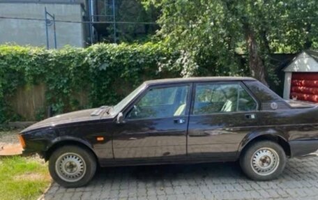 Alfa Romeo Giulietta, 1985 год, 240 000 рублей, 2 фотография