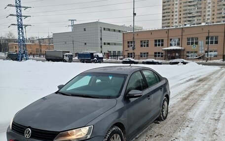 Volkswagen Jetta VI, 2013 год, 990 000 рублей, 3 фотография