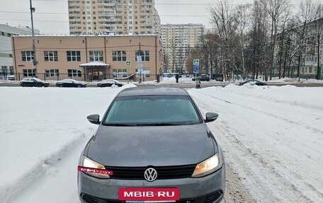 Volkswagen Jetta VI, 2013 год, 990 000 рублей, 6 фотография