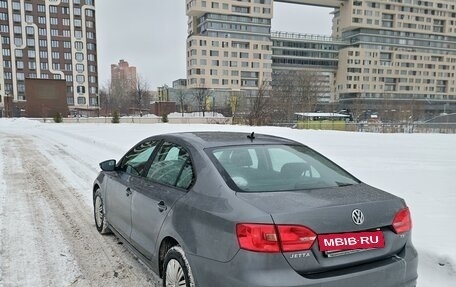 Volkswagen Jetta VI, 2013 год, 990 000 рублей, 20 фотография