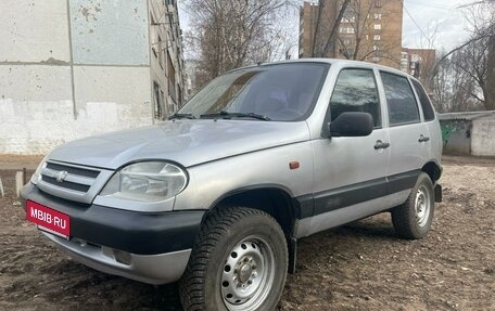 Chevrolet Niva I рестайлинг, 2005 год, 285 000 рублей, 1 фотография