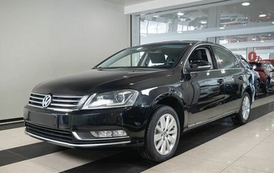 Volkswagen Passat B7, 2013 год, 1 000 000 рублей, 1 фотография