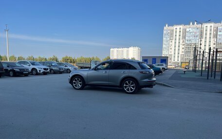 Infiniti FX I, 2005 год, 1 350 000 рублей, 15 фотография