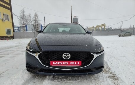 Mazda 3, 2020 год, 2 250 000 рублей, 2 фотография