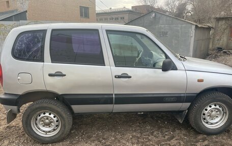 Chevrolet Niva I рестайлинг, 2005 год, 285 000 рублей, 3 фотография