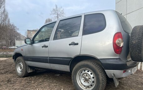 Chevrolet Niva I рестайлинг, 2005 год, 285 000 рублей, 4 фотография