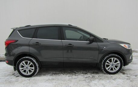 Ford Kuga III, 2016 год, 1 415 000 рублей, 8 фотография