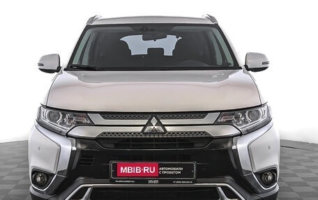 Mitsubishi Outlander III рестайлинг 3, 2020 год, 2 750 000 рублей, 2 фотография