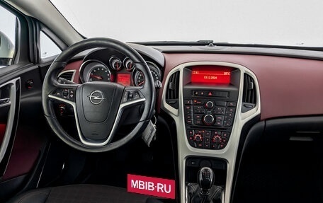 Opel Astra J, 2012 год, 799 000 рублей, 28 фотография