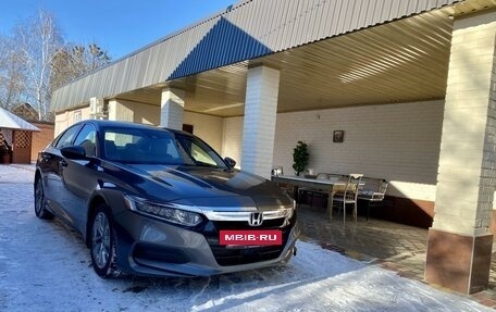 Honda Accord IX рестайлинг, 2018 год, 2 100 000 рублей, 2 фотография