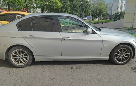 BMW 3 серия, 2011 год, 1 200 000 рублей, 2 фотография