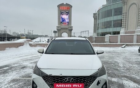 Hyundai Solaris II рестайлинг, 2021 год, 950 000 рублей, 12 фотография