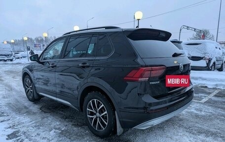 Volkswagen Tiguan II, 2019 год, 2 299 000 рублей, 6 фотография