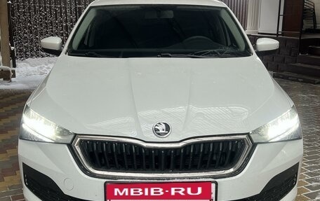 Skoda Rapid II, 2021 год, 1 820 000 рублей, 2 фотография