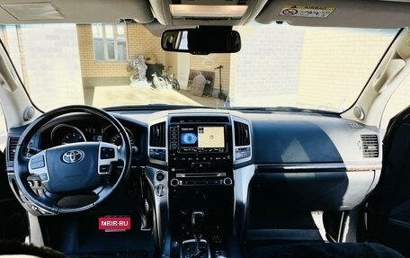 Toyota Land Cruiser 200, 2014 год, 6 200 000 рублей, 16 фотография