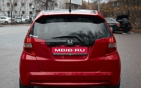 Honda Jazz II рестайлинг, 2012 год, 1 200 000 рублей, 4 фотография