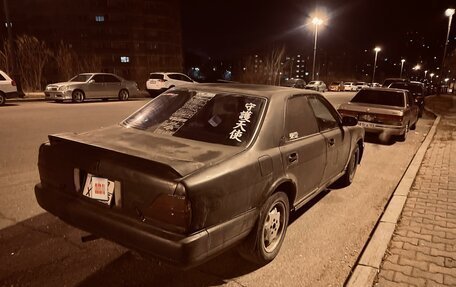 Nissan Gloria VIII, 1987 год, 140 000 рублей, 1 фотография