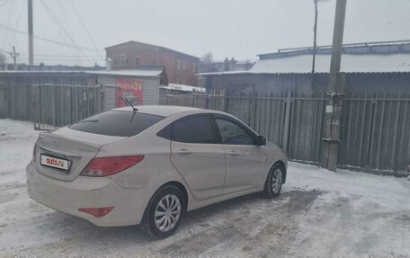 Hyundai Solaris II рестайлинг, 2015 год, 1 070 000 рублей, 5 фотография