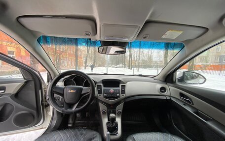 Chevrolet Cruze II, 2012 год, 670 000 рублей, 8 фотография