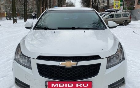 Chevrolet Cruze II, 2012 год, 670 000 рублей, 2 фотография