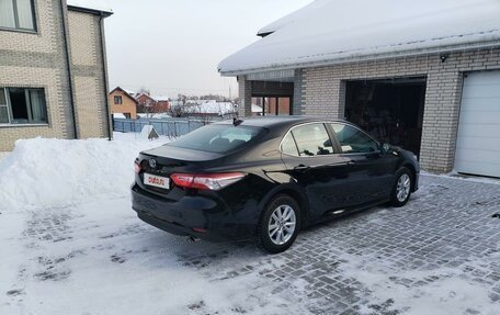 Toyota Camry, 2020 год, 3 490 000 рублей, 4 фотография