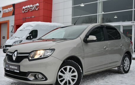 Renault Logan II, 2018 год, 1 020 000 рублей, 3 фотография