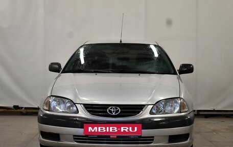 Toyota Avensis III рестайлинг, 2001 год, 340 000 рублей, 3 фотография