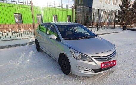 Hyundai Solaris II рестайлинг, 2015 год, 1 160 000 рублей, 3 фотография